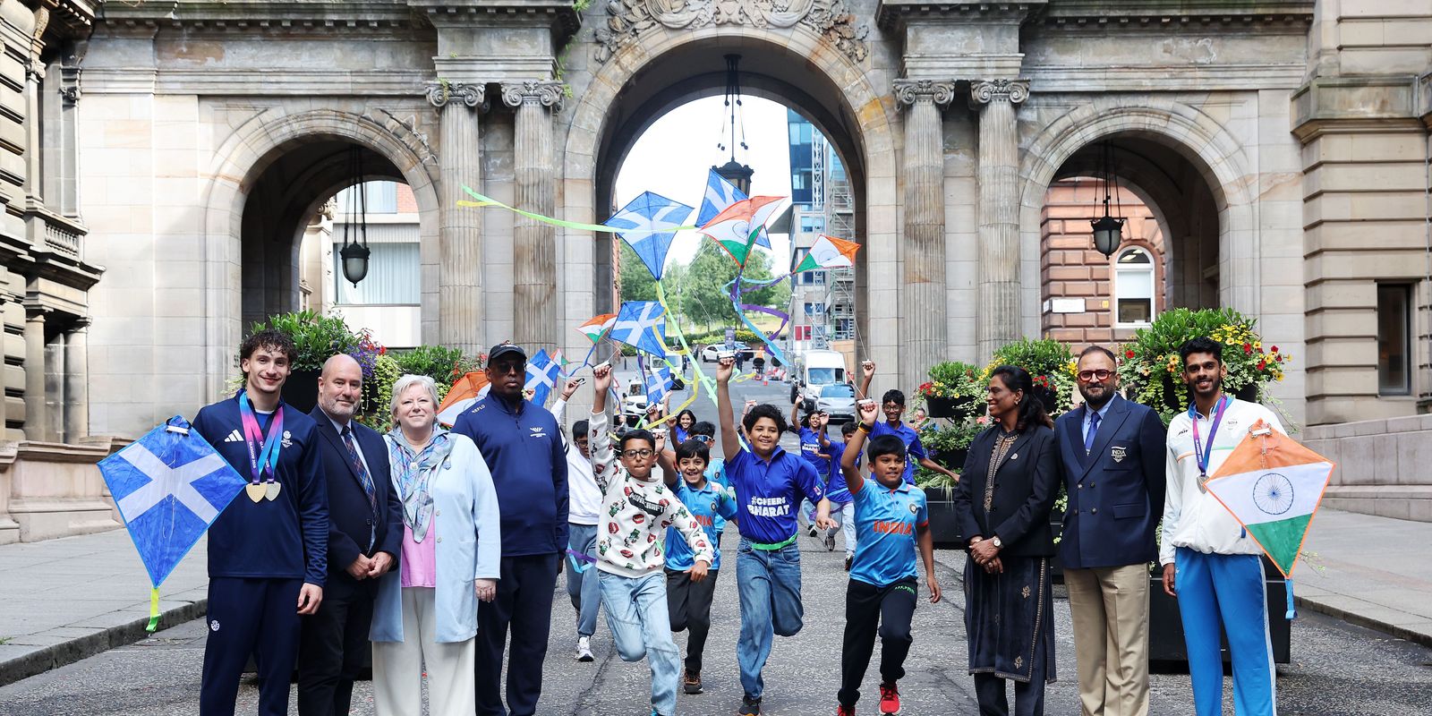 776503267_2288268974_Around_the_Games___Glasgow_20