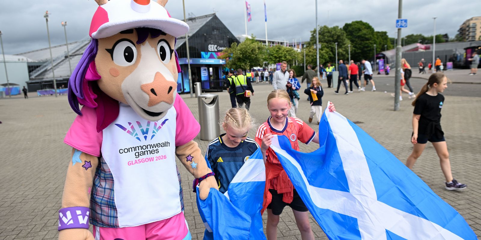 776534539_2288152805_Commercial_Team___Glasgow_202