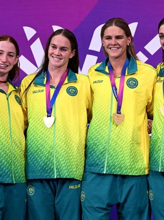 G2026: Australia take gold in the Women's 4 x 100m Freestyle Relay Final