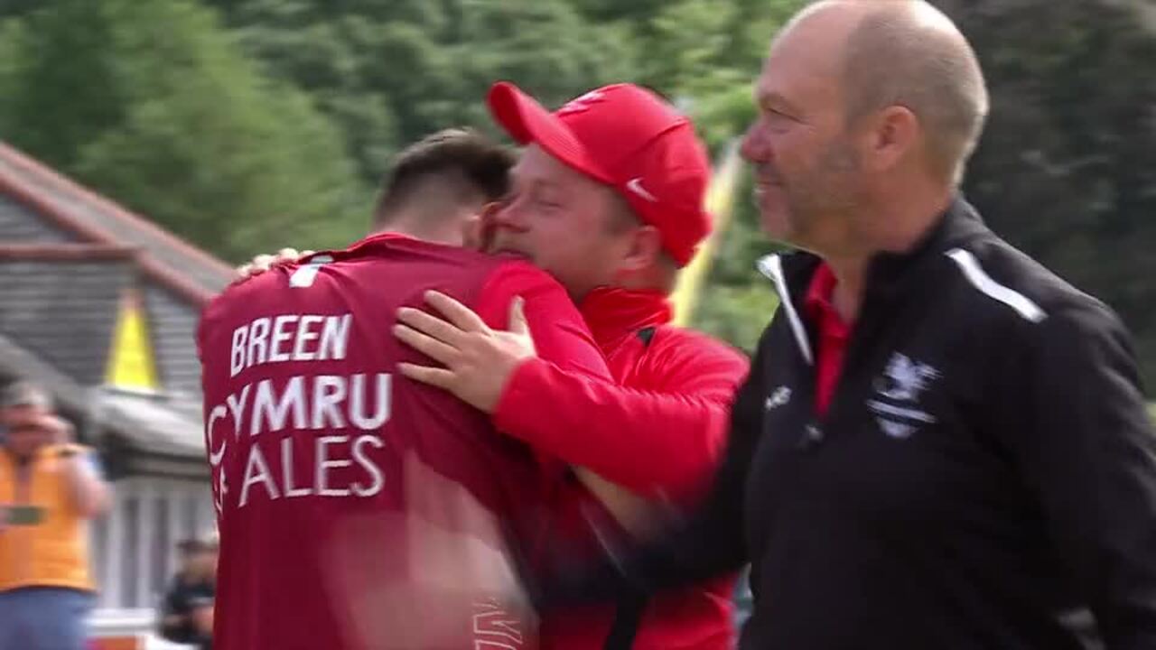 Team Wales win Lawn Bowls Men's Pairs Gold